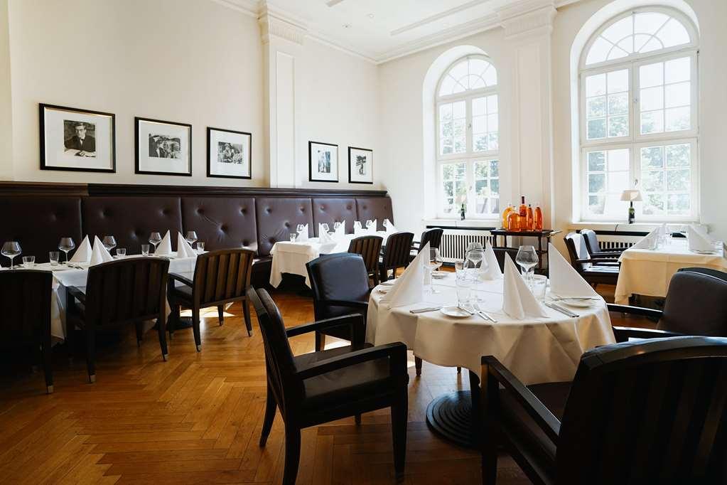 Parkhotel Quellenhof Hotel 5*