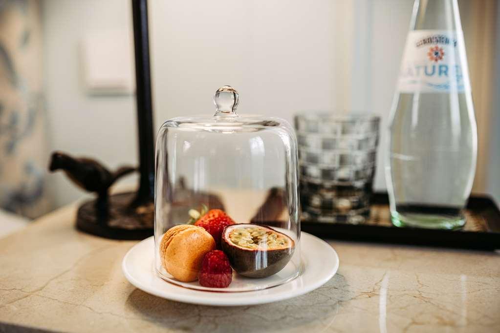Hotel Parkhotel Quellenhof 5*